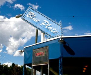 Blue Plate: The greasy food for a drunken stomach