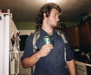 Drinking tea and partying sober