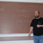 Learning Communities: Connecting or clashing perspectives?