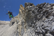 Student mountain bikers say e-bikes should be allowed on non-motorized trails