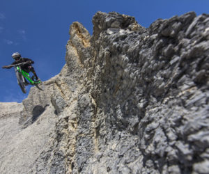 Student mountain bikers say e-bikes should be allowed on non-motorized trails