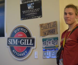 Student works 4 a.m. shift at airport to pay off student loans