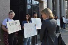 Weekly News Briefing: Student union forms, Dungeons & Dragons and student teachers