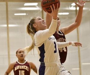 Women’s basketball defeats top RMAC team