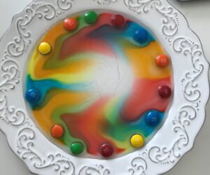 Westminster Weekend: Alum gather virtually for science experiments at home