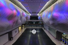 Students contemplate traveling for holiday break amid rising COVID-19 cases