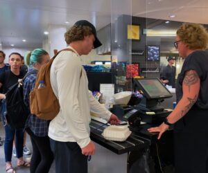 Students get a new taste of Shaw